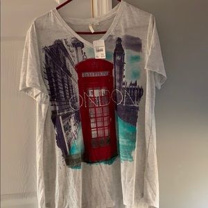 London women’s tee shirt, new with tags, 14/16